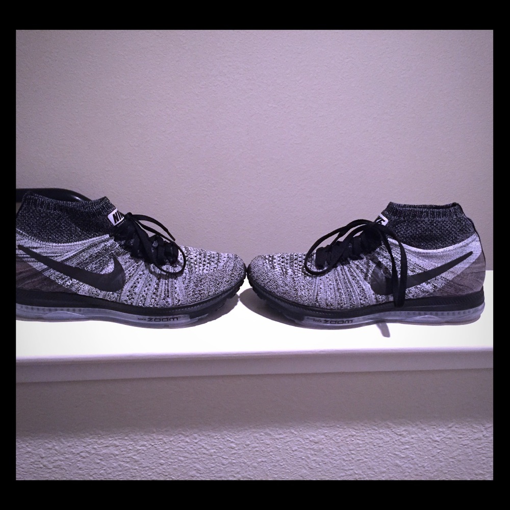 Nike zoom fly knit women’s 8 *like new*